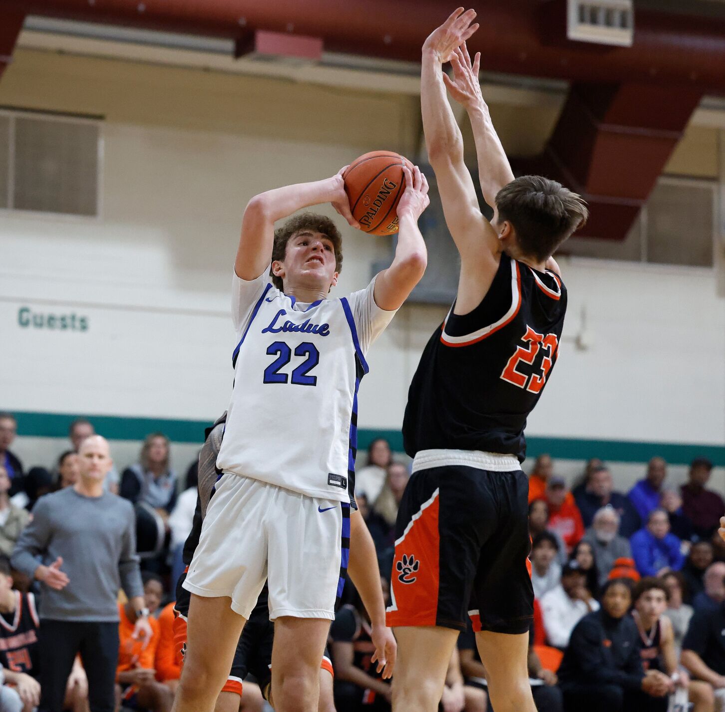 Don Maurer Holiday Invitational, championship: Edwardsville v. Ladue